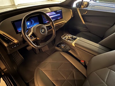 BMW iX xDrive40 Supercharged