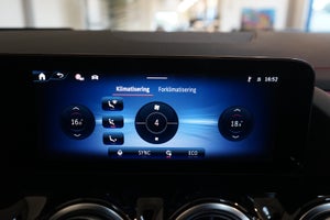 Mercedes EQA250