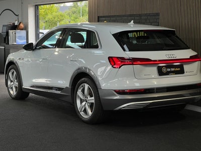 Audi e-tron quattro