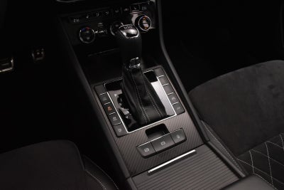 Skoda Superb TSi iV Sportline Combi DSG