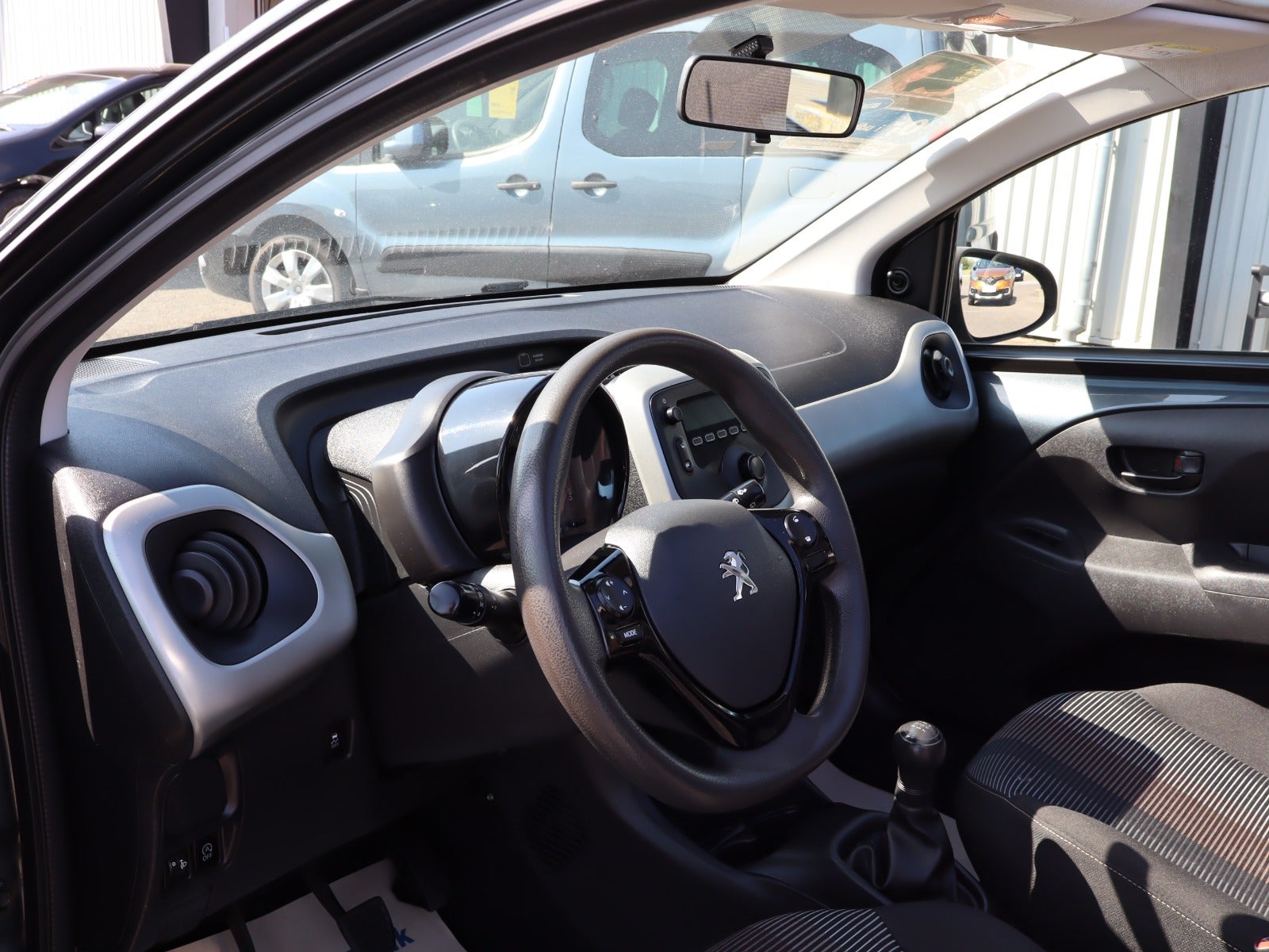 Billede af Peugeot 108 1,0 e-VTi 69 Allure TOP!
