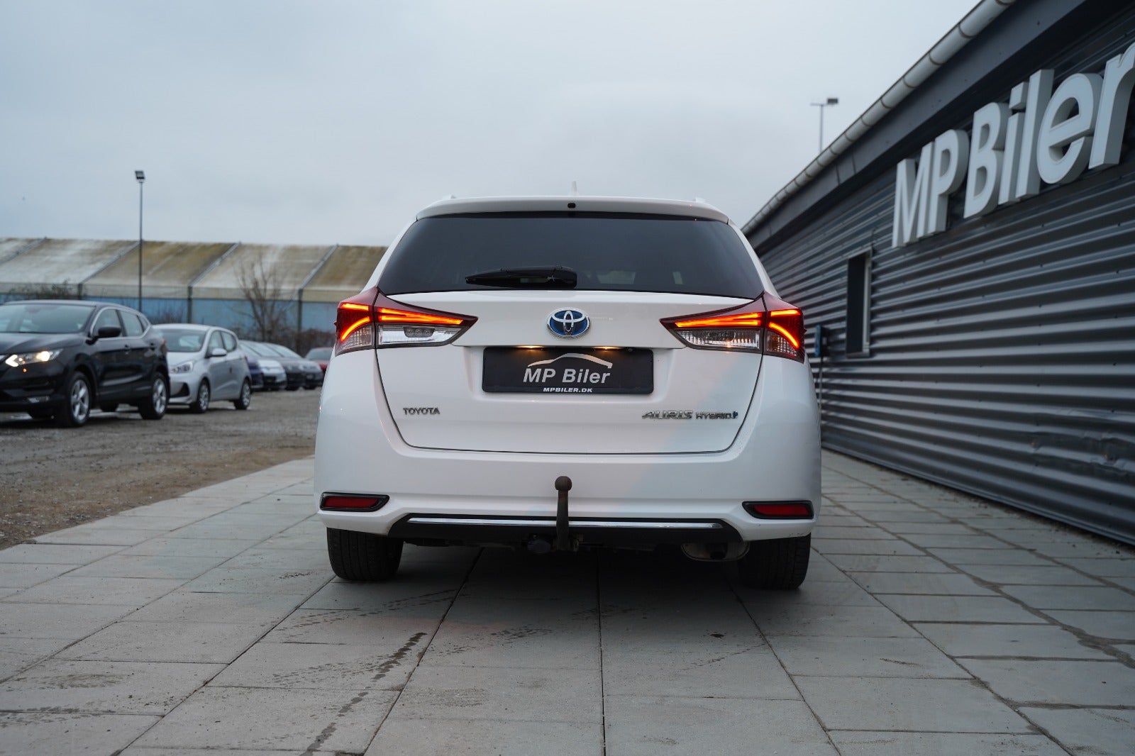 Billede af Toyota Auris 1,8 Hybrid H2 Comfort Touring Sports CVT