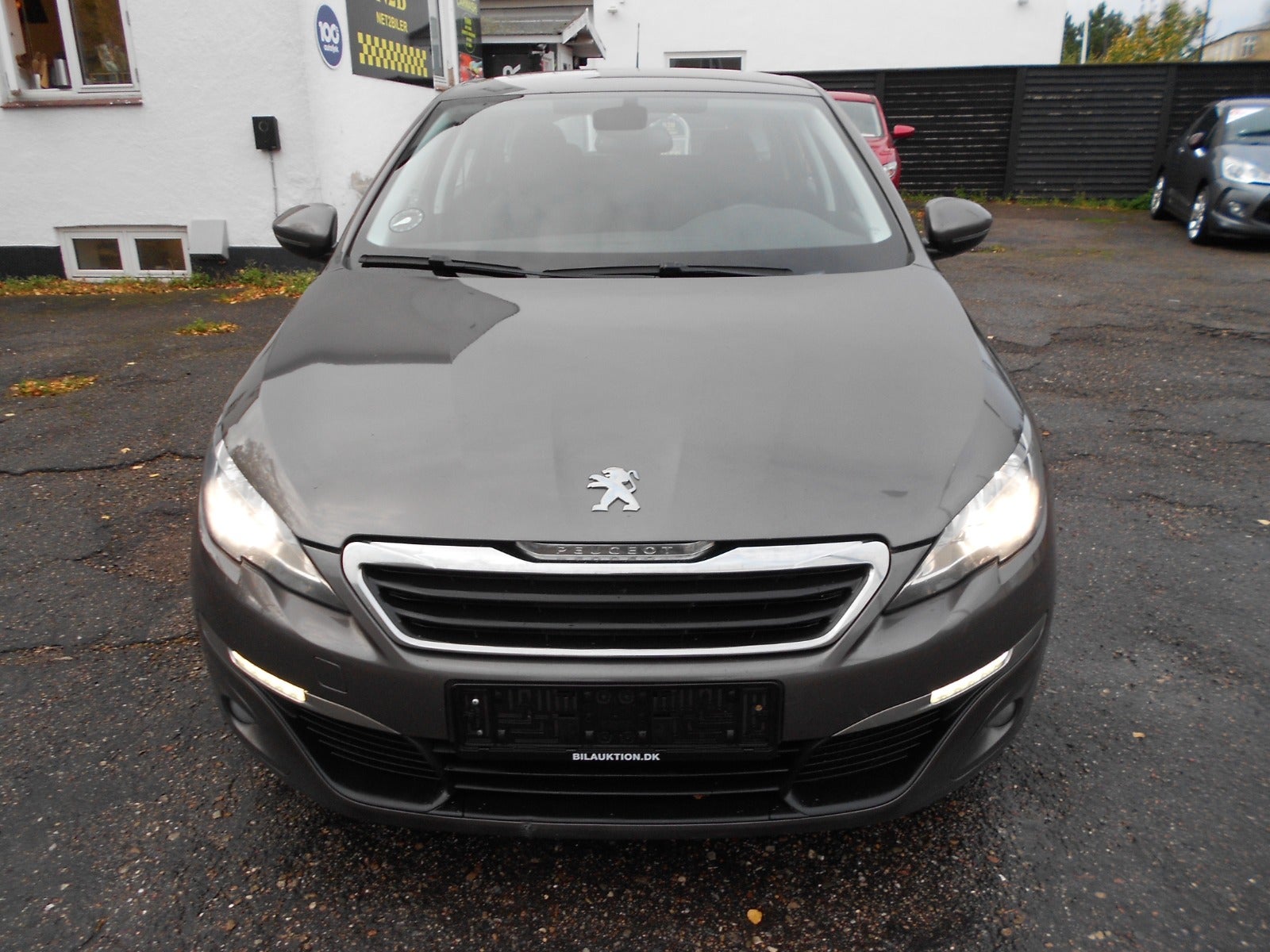 Peugeot 308 2016