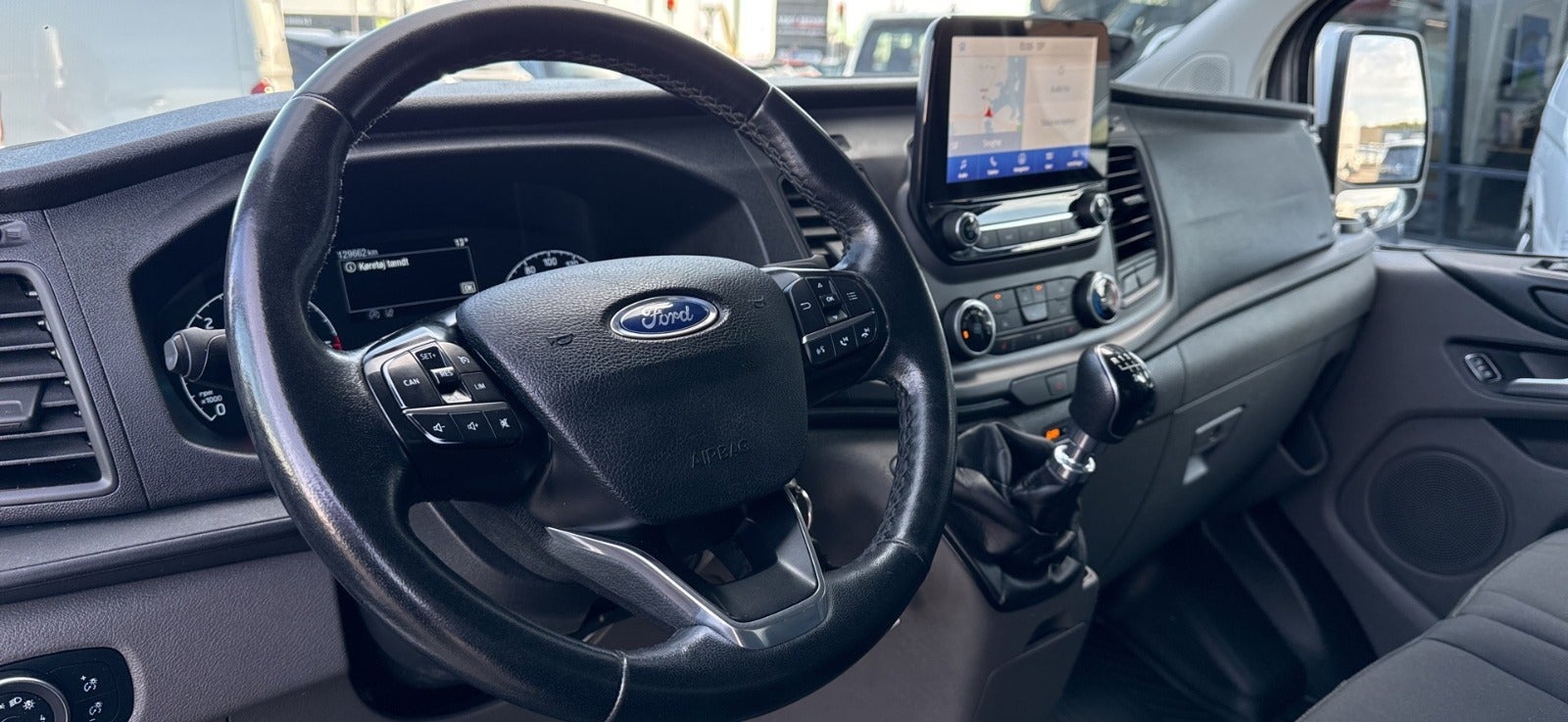 Billede af Ford Transit Custom 300L 2,0 TDCi 170 Trend