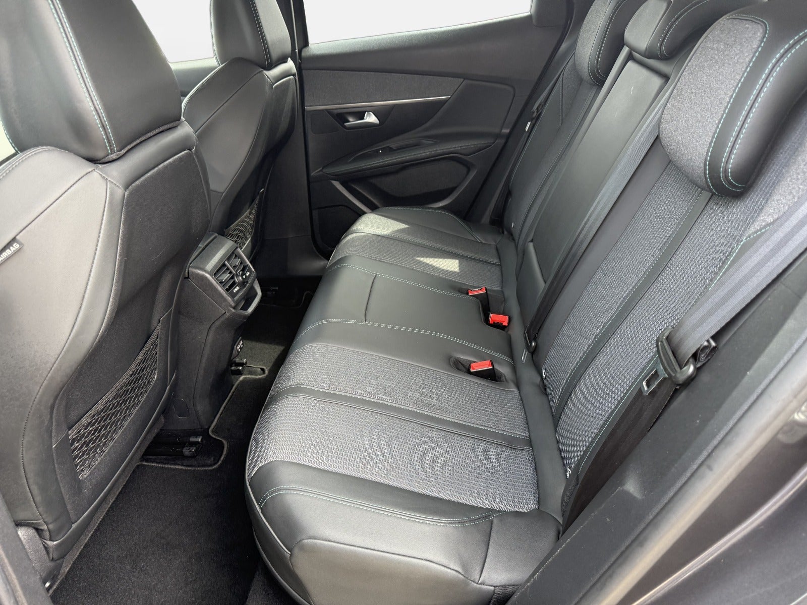 Billede af Peugeot 3008 1,6 Hybrid First Selection EAT8