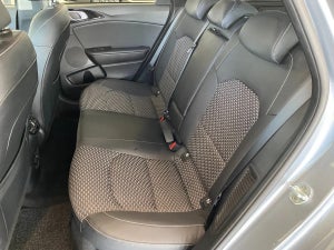 Kia Ceed PHEV Upgrade SW DCT