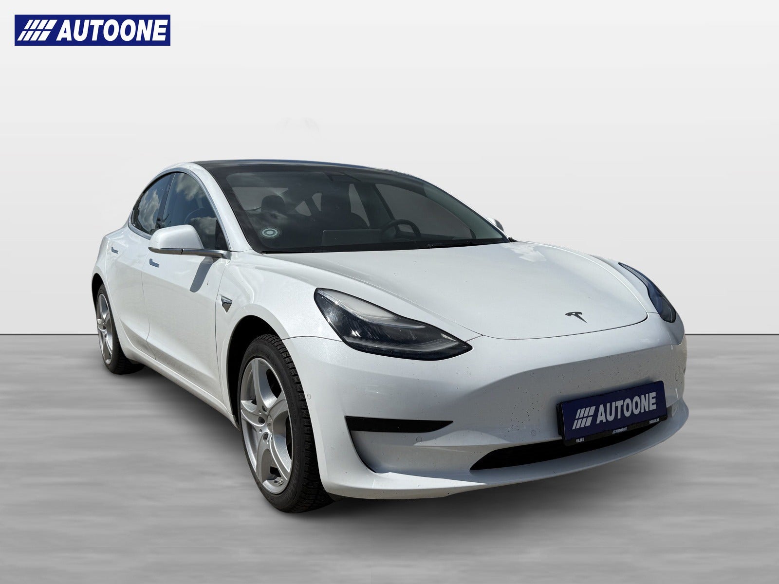 Billede af Tesla Model 3  Standard Range+ RWD