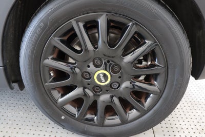 MINI Cooper SE Edition Premium Plus