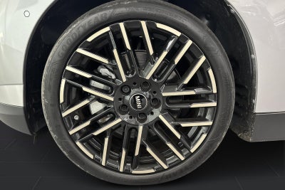 MINI Cooper SE Favoured Trim XL