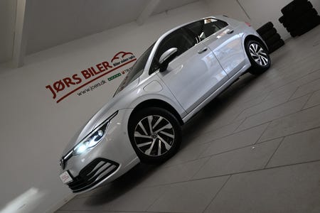VW Golf VIII eHybrid DSG