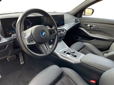 BMW 320e Touring M-Sport aut. billede 2