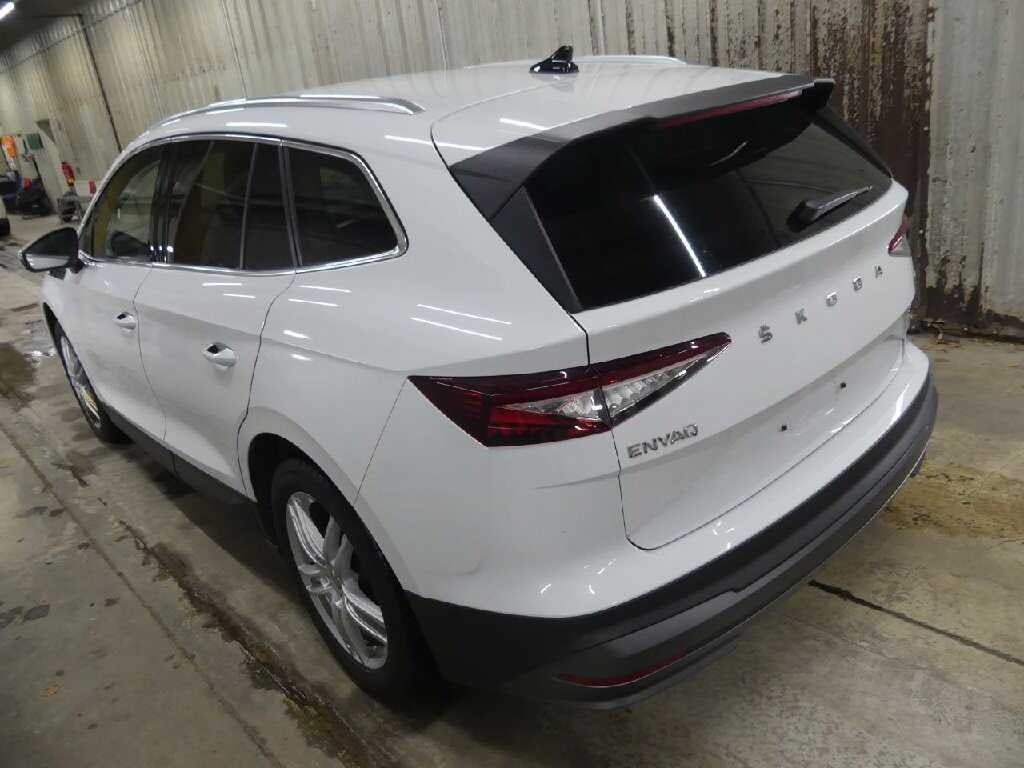 Skoda Enyaq iV Plus Loft