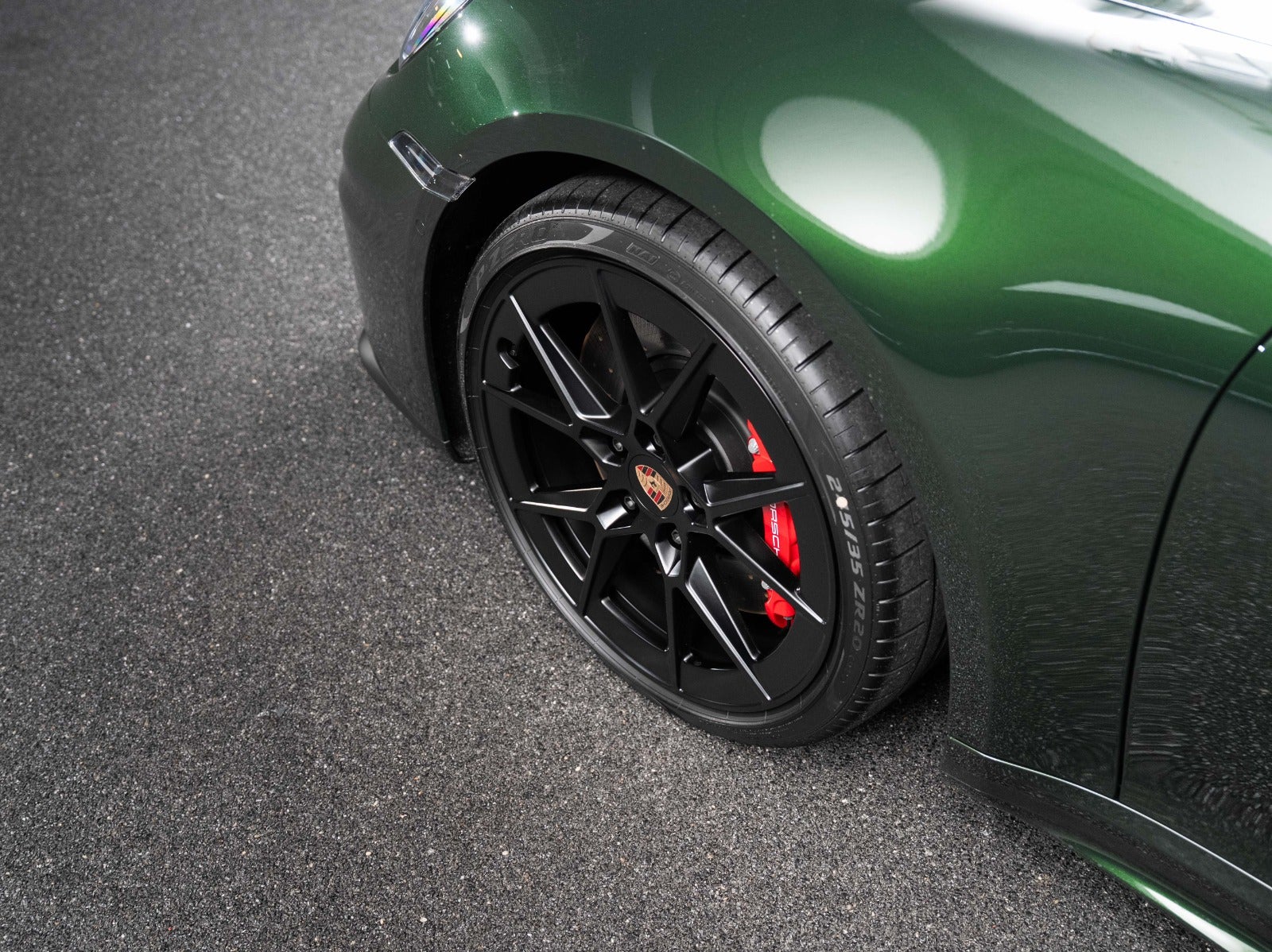 Gallery image 7 of 18