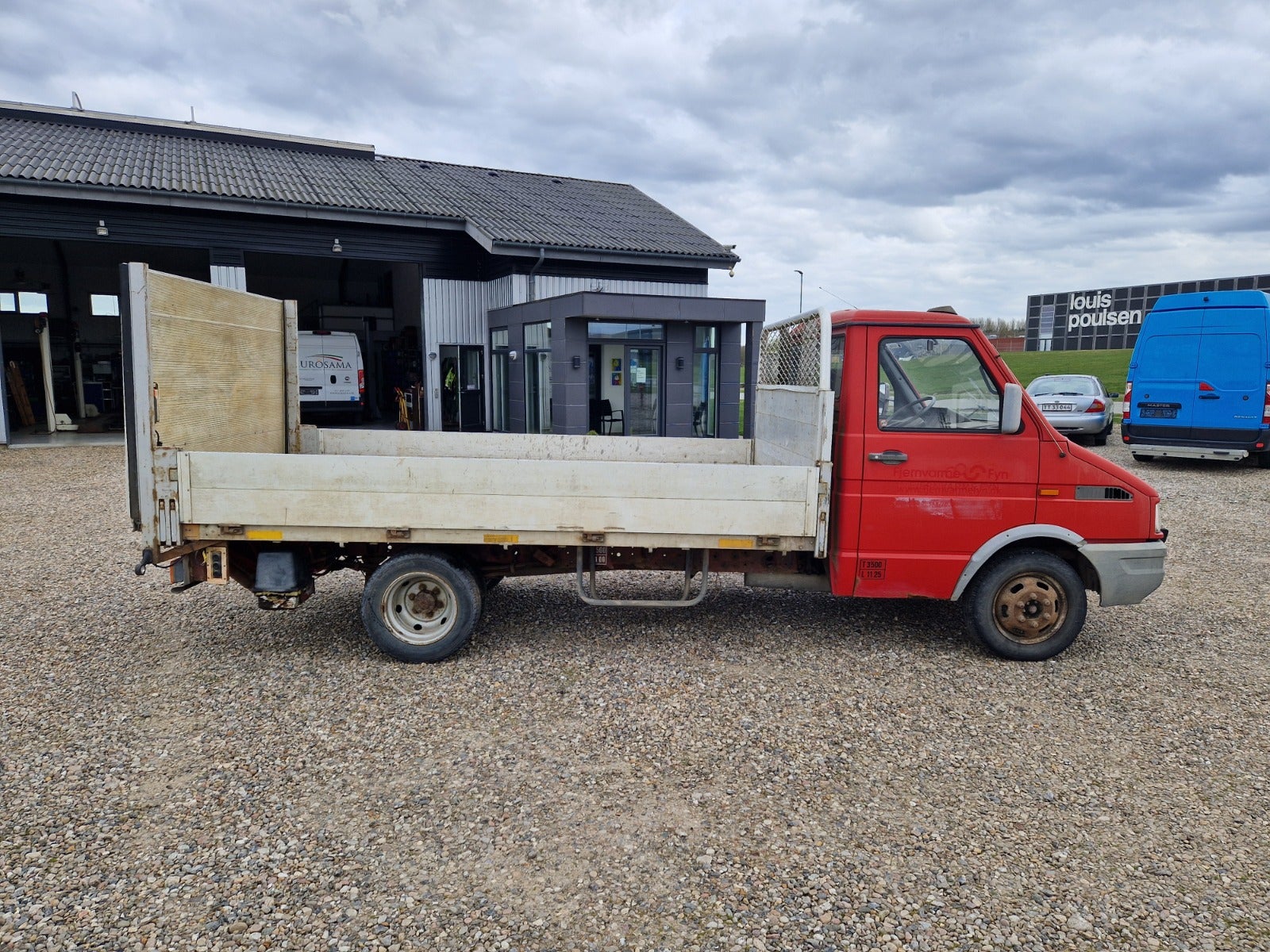 Billede af Iveco Daily 30-8 D Kassevogn