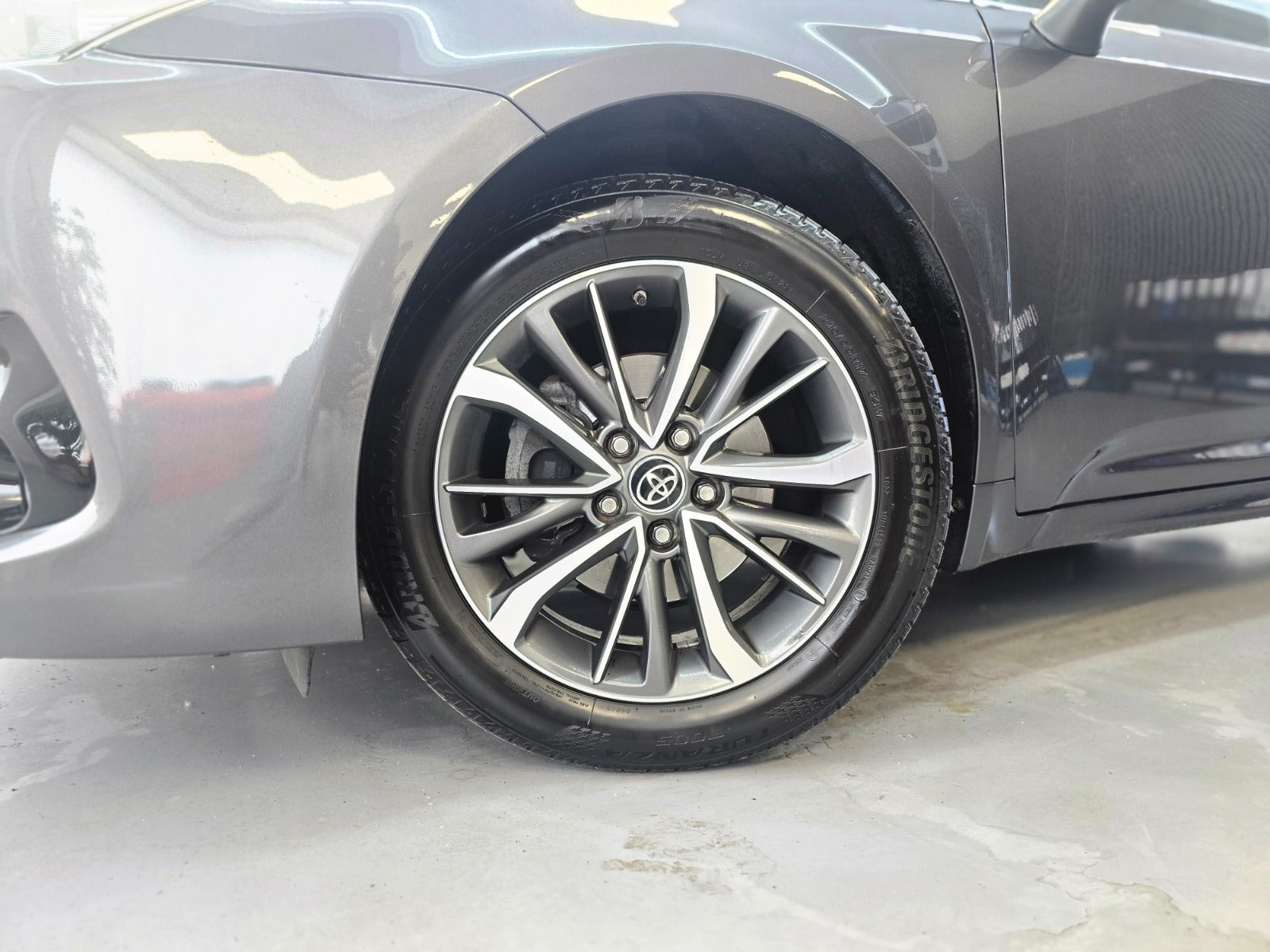 Billede af Toyota Avensis 1,8 VVT-i T2 Touring Sports MDS