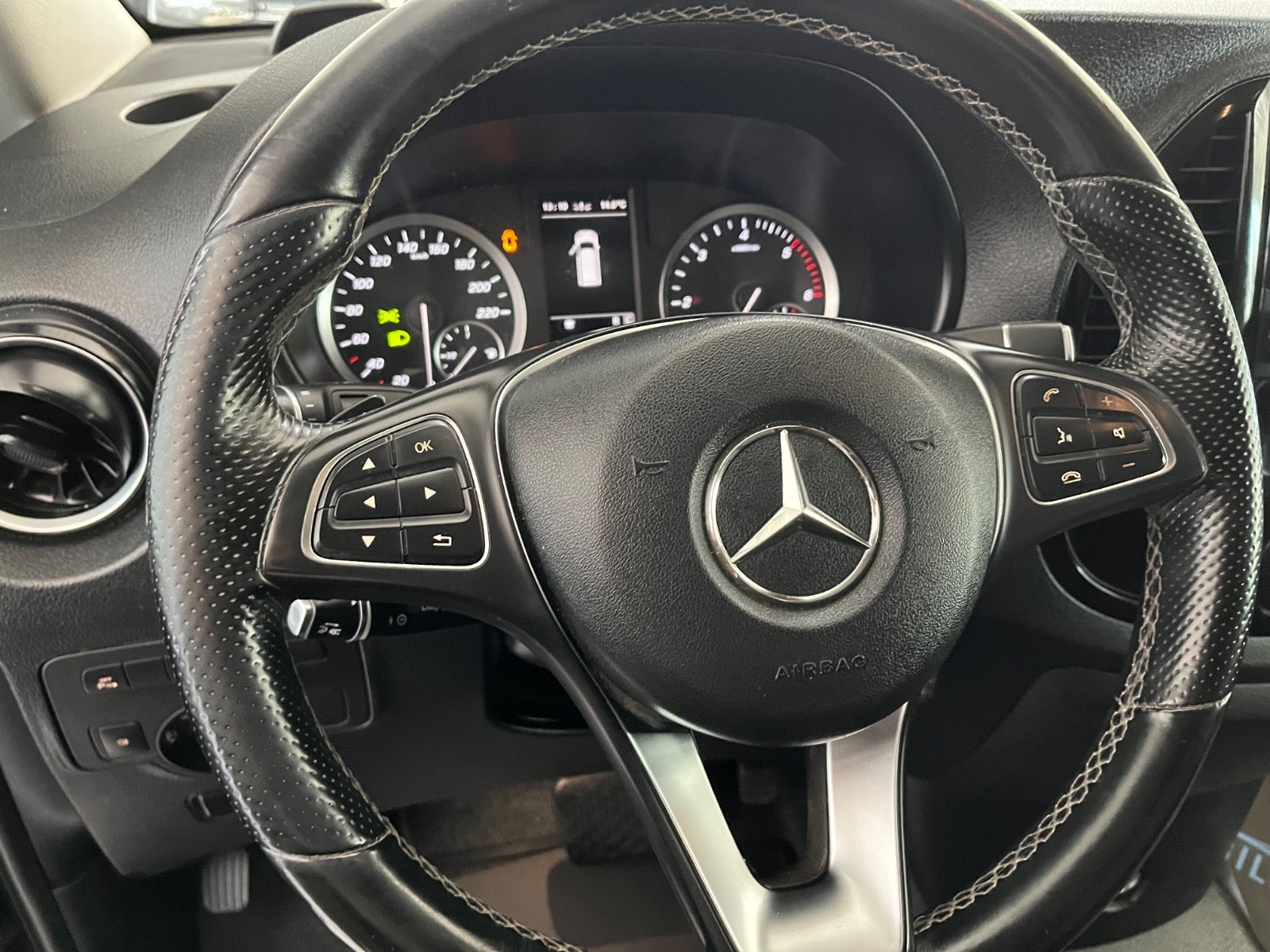 Billede af Mercedes Vito 114 2,0 CDi Complete aut. L RWD