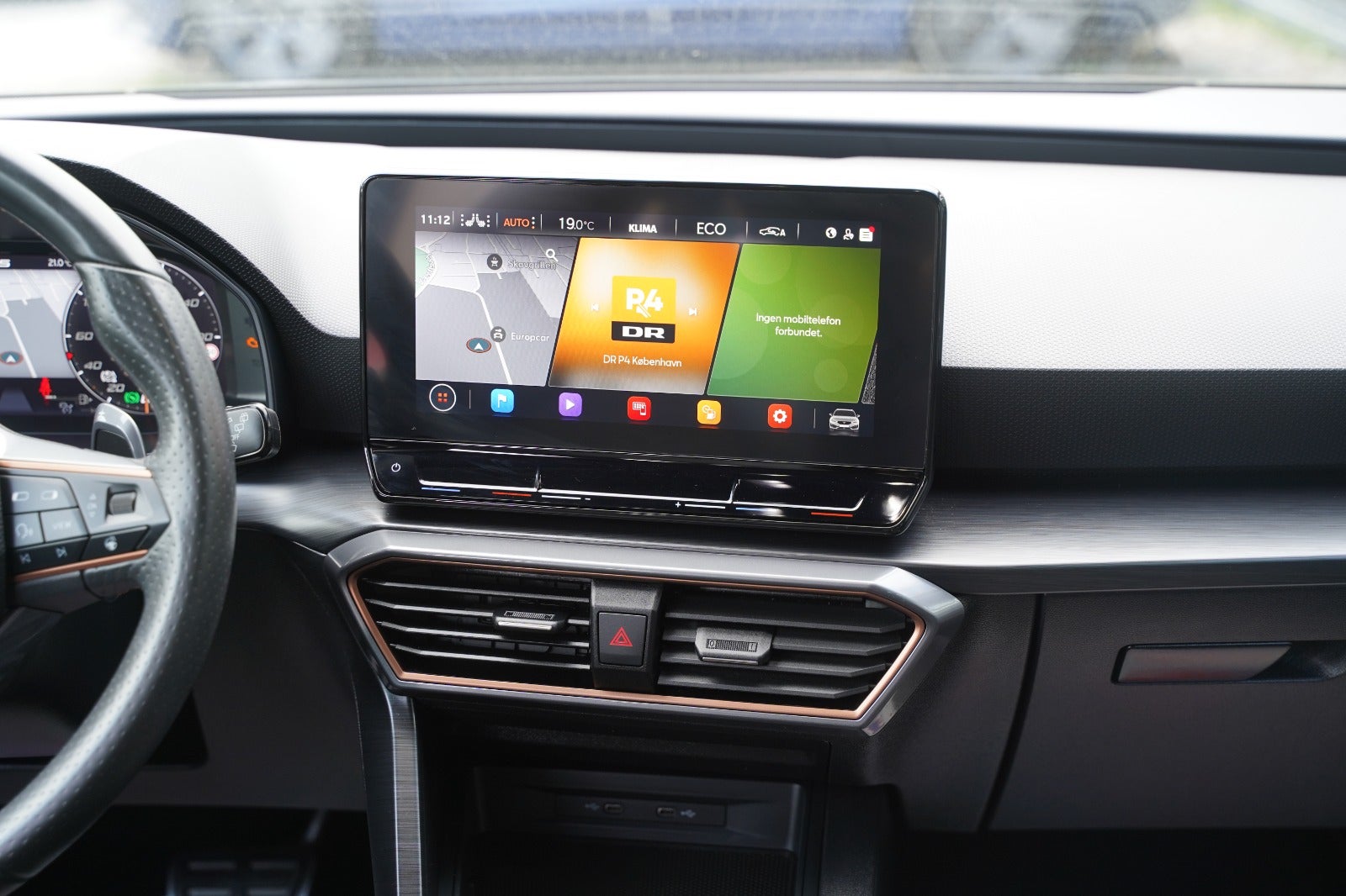Billede af Seat Leon 1,4 eHybrid Cupra Sportstourer DSG