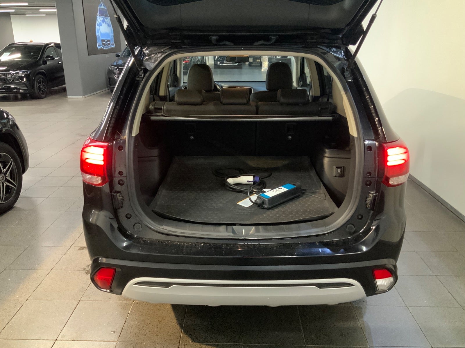 Mitsubishi Outlander (5/8)