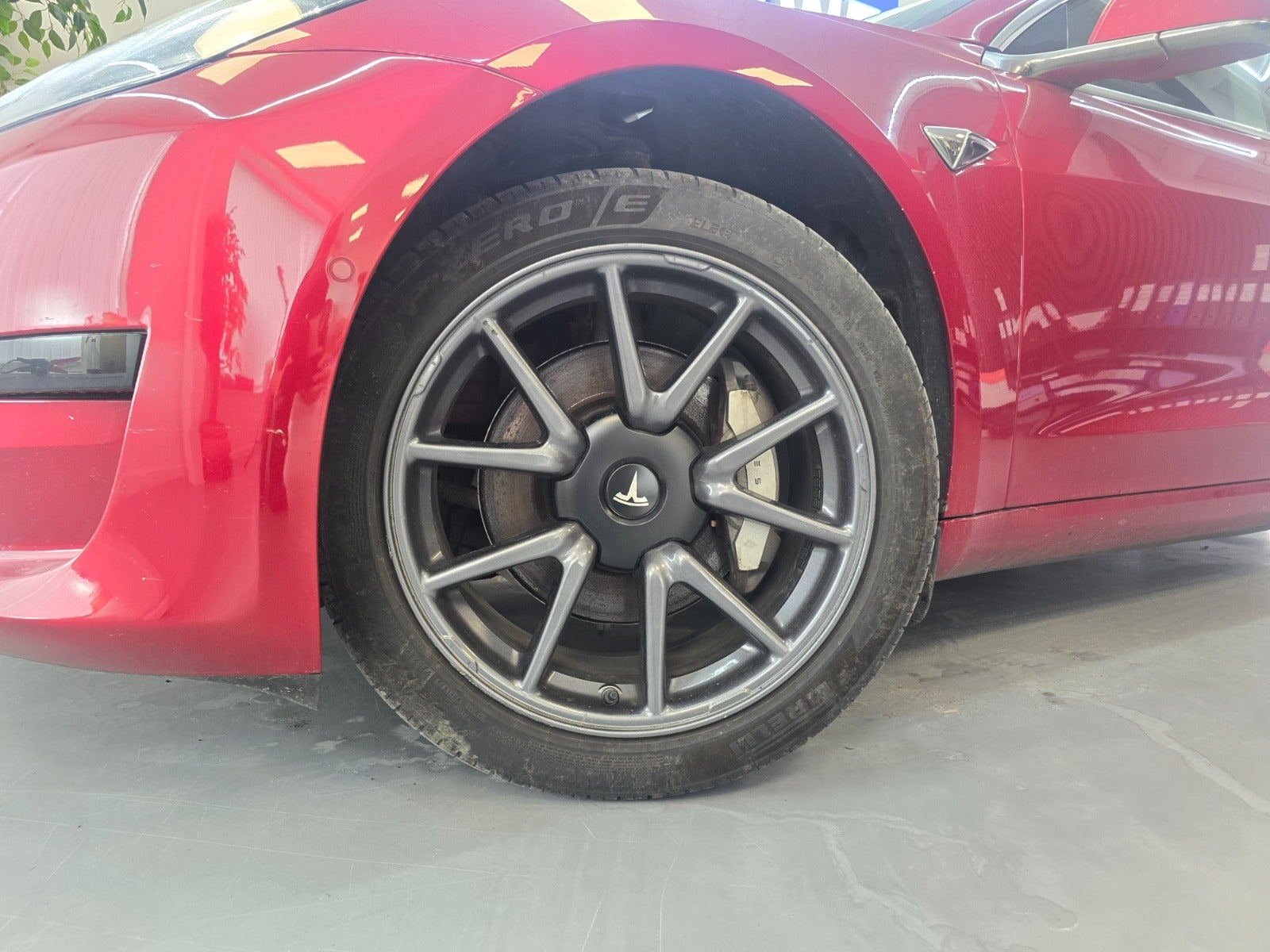 Billede af Tesla Model 3 Standard Range+ RWD