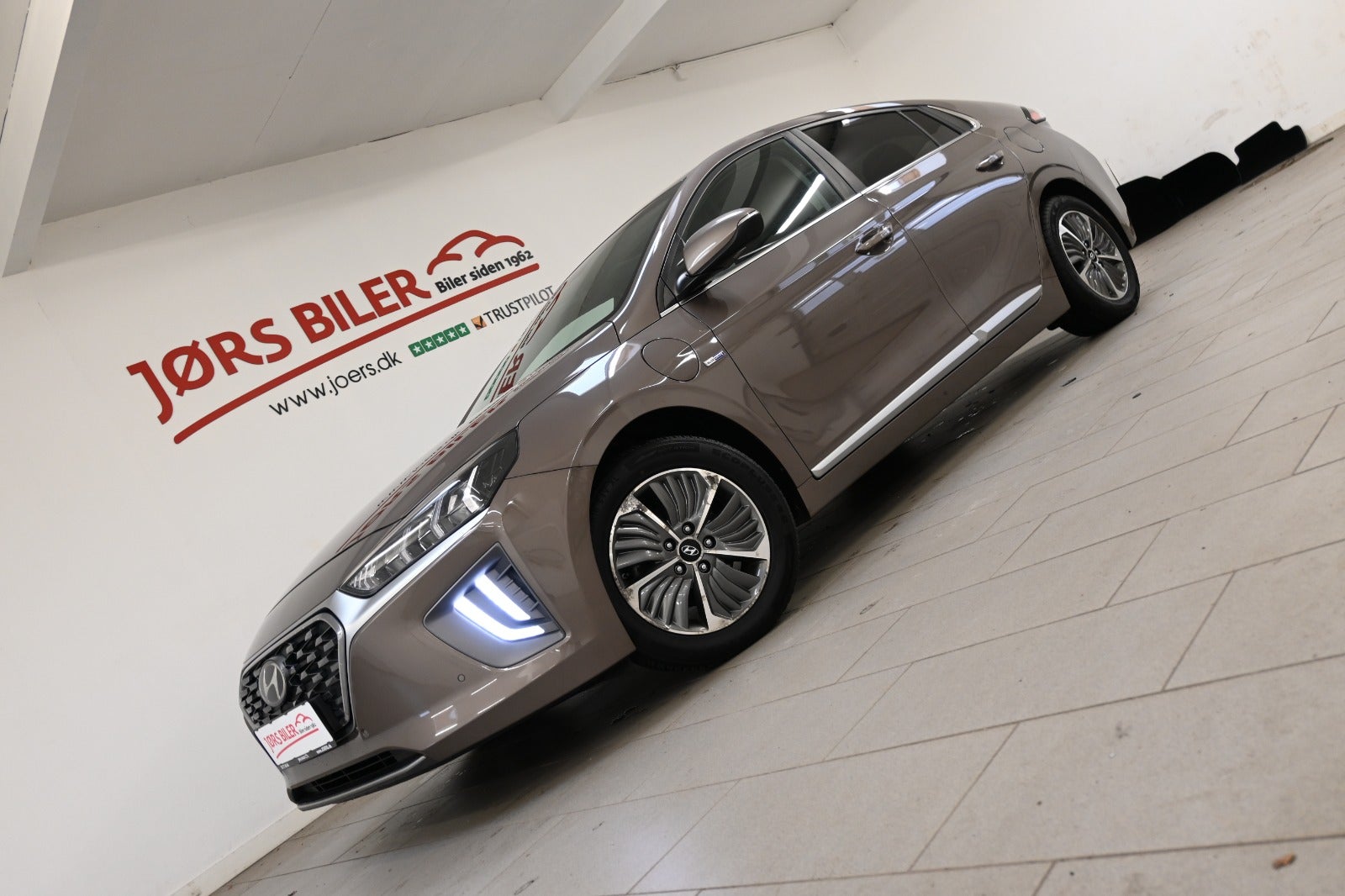 Hyundai Ioniq PHEV Premium+ DCT
