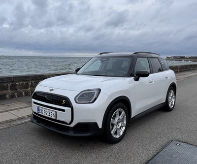 MINI Countryman SE  Classic Trim M ALL4 5d