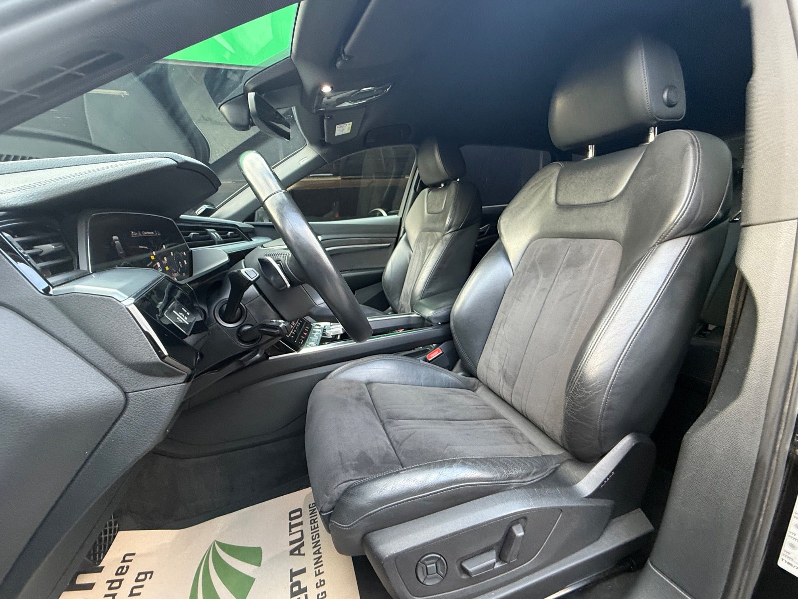 Billede af Audi e-tron 55 Advanced quattro