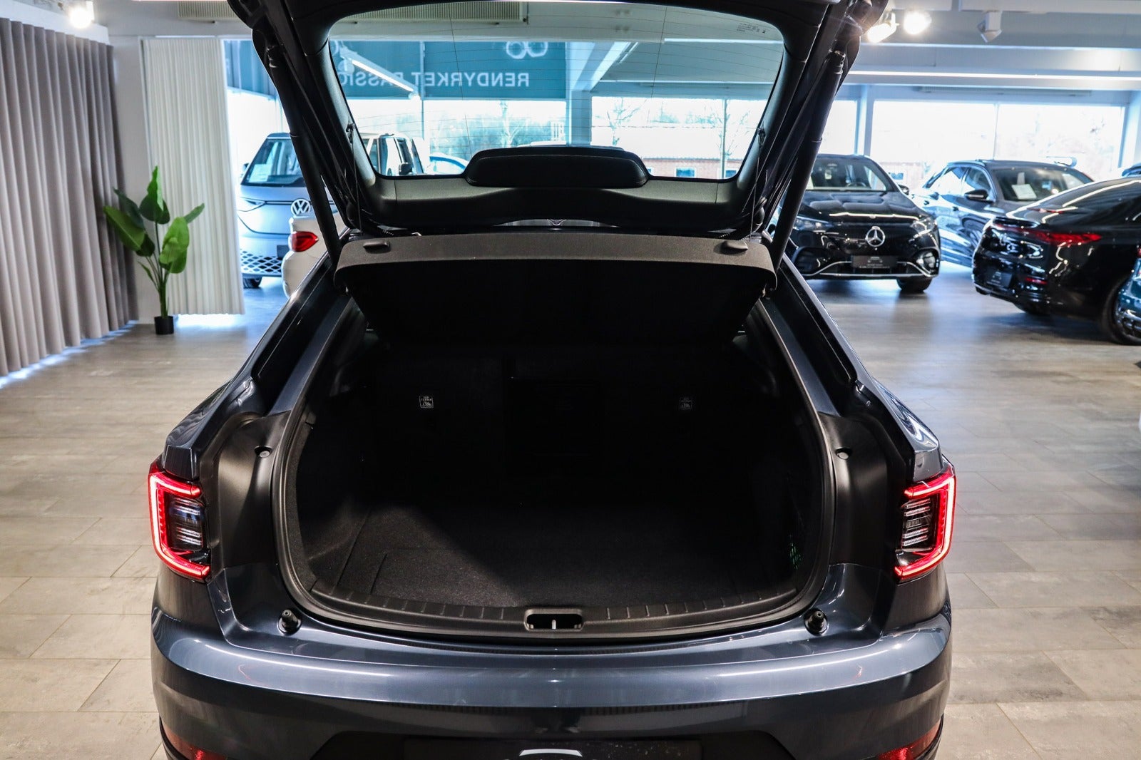 Billede af Polestar 2  Long Range Nordic Edition