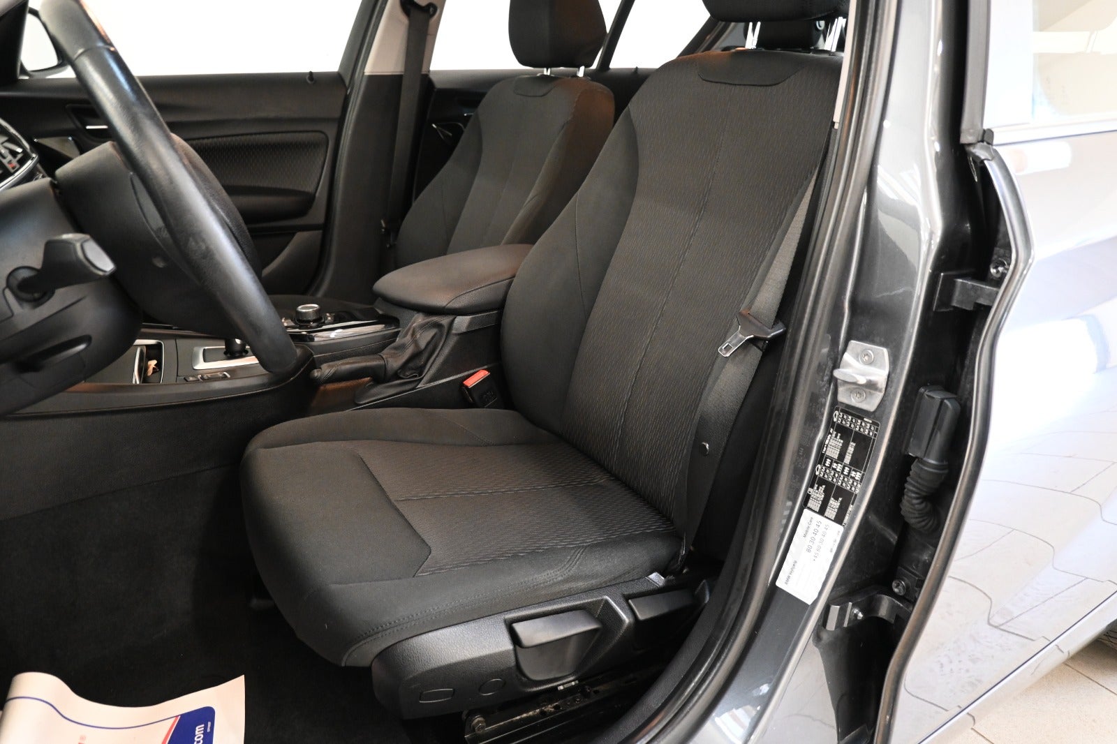 BMW 120i Connected aut.