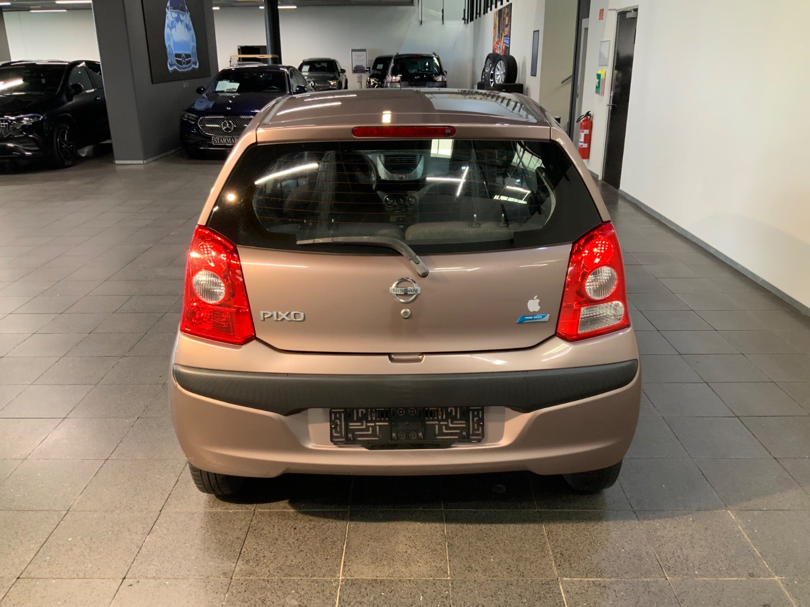 Nissan Pixo