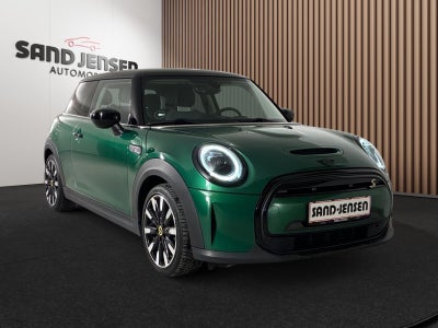 MINI Cooper SE Essential