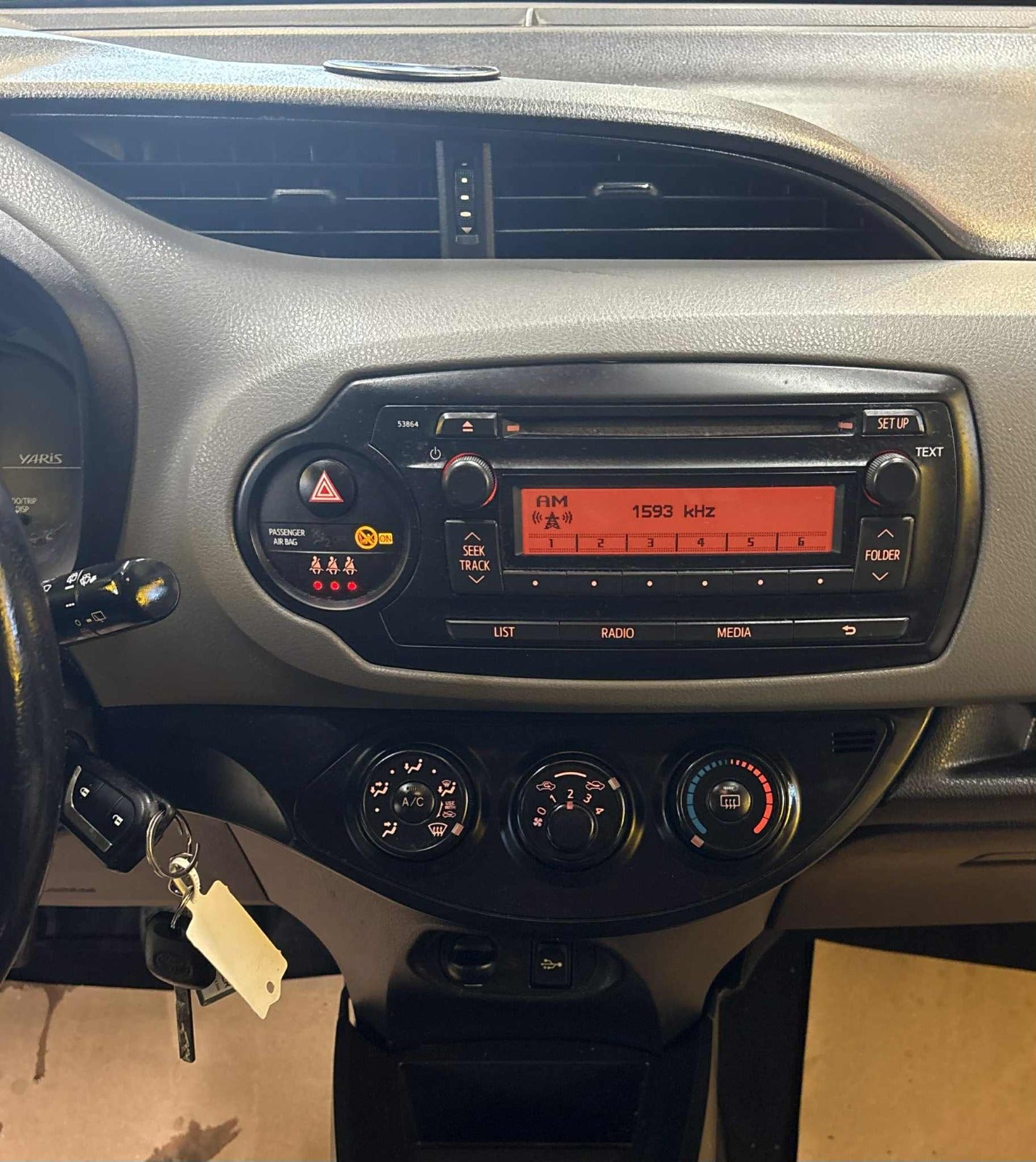 Billede af Toyota Yaris 1,0 VVT-i T1