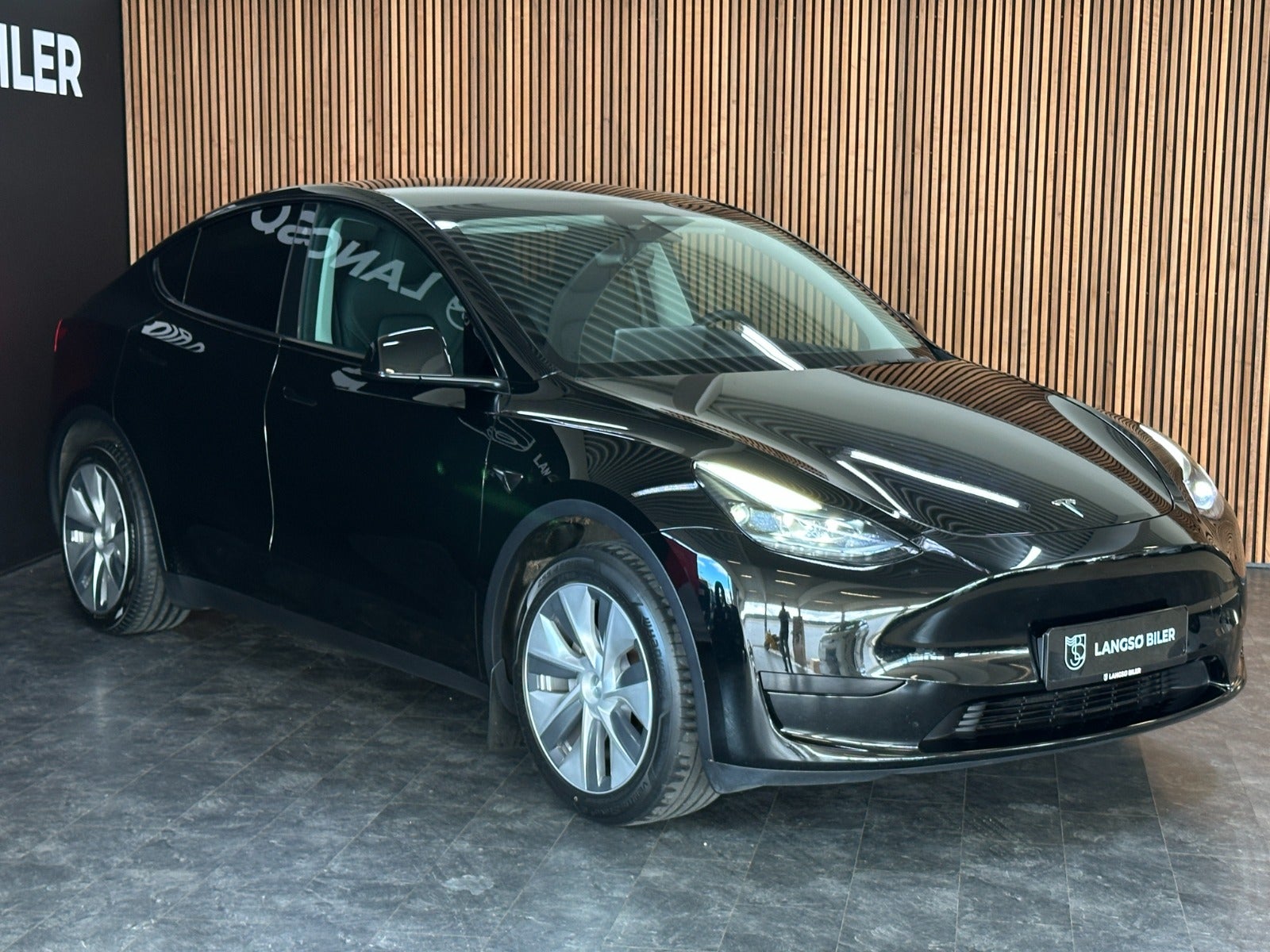 Billede af Tesla Model Y  RWD