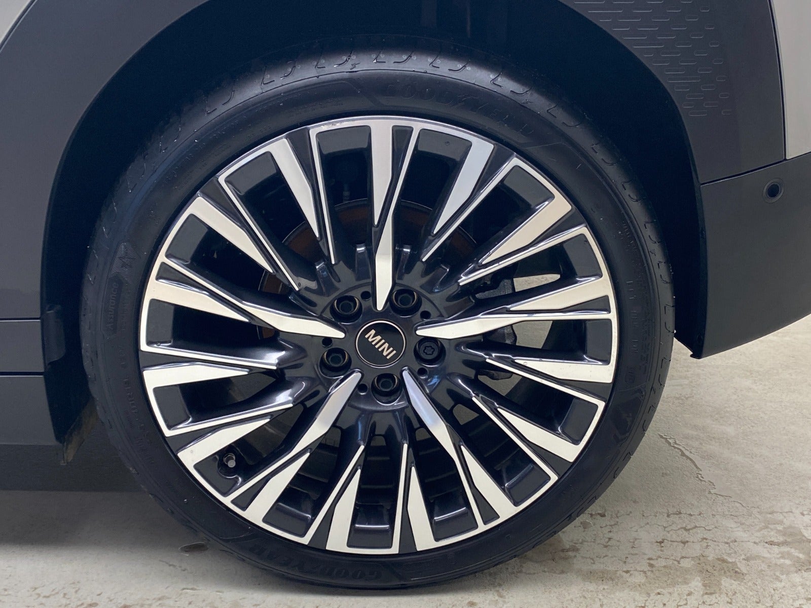 Billede af MINI Aceman E  Classic Trim S