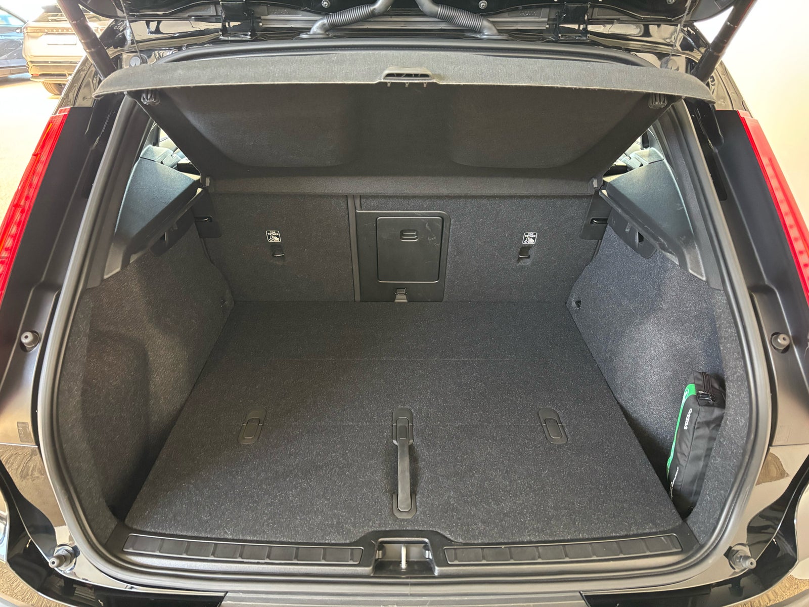 Volvo XC40 P6 ReCharge Plus