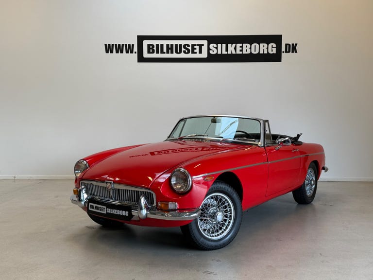 MG B Roadster