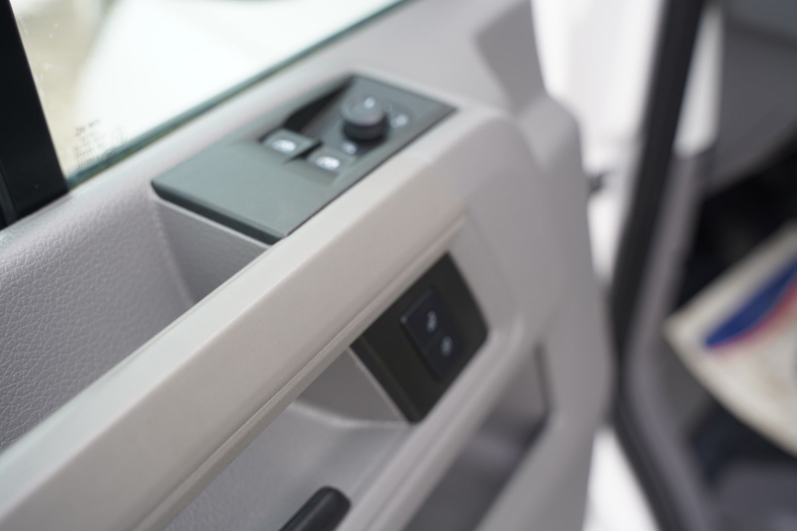 Billede af VW Crafter 35 2,0 TDi 140 Kassevogn L3H2