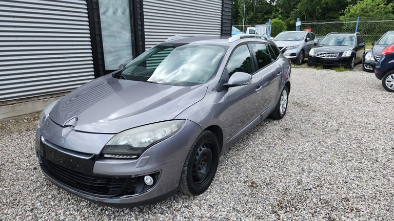 Renault Megane III dCi 110 aut.