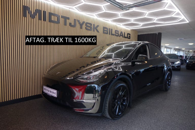 Tesla Model Y Long Range AWD