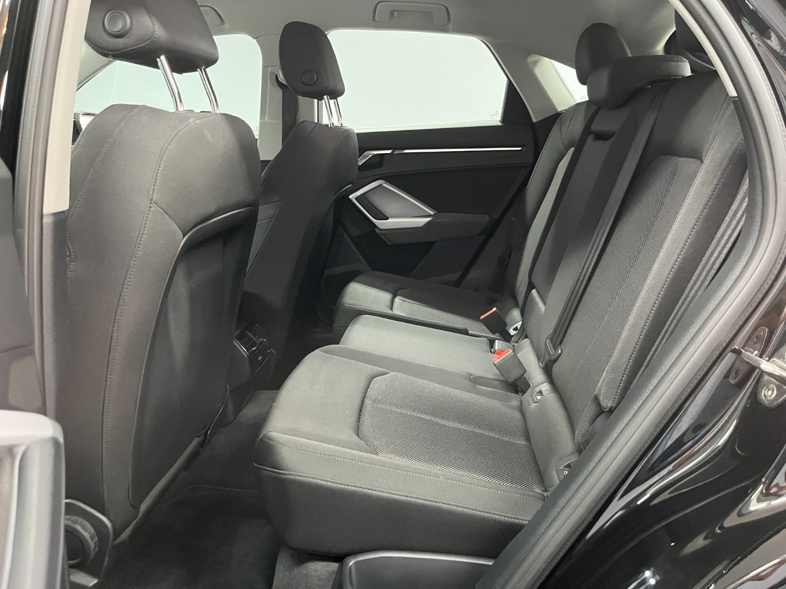Billede af Audi Q3 45 TFSi e Attitude plus Sportback S-tr.