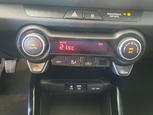 Kia Stonic T-GDi Attraction+