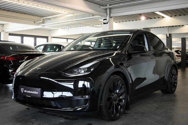 Tesla Model Y  Performance AWD