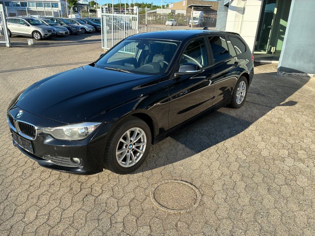 BMW 320d 2,0 Touring aut.