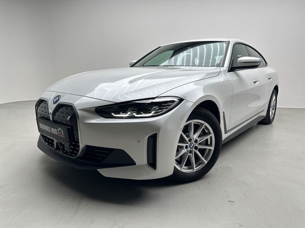 BMW i4 eDrive40 billede 16