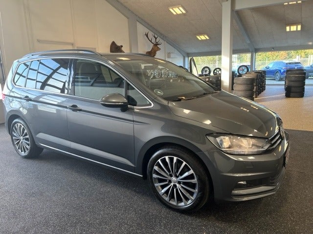 VW Touran 2017