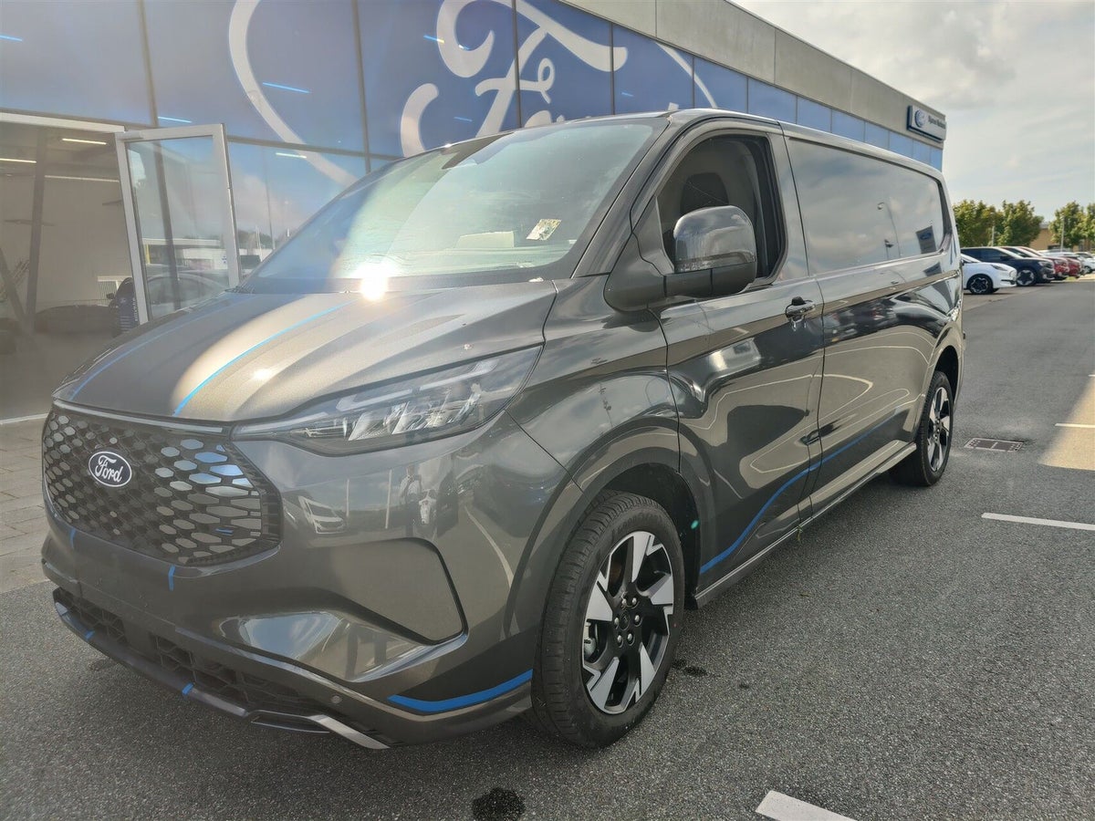 Ford E-Transit Custom 320L Sport billede 1