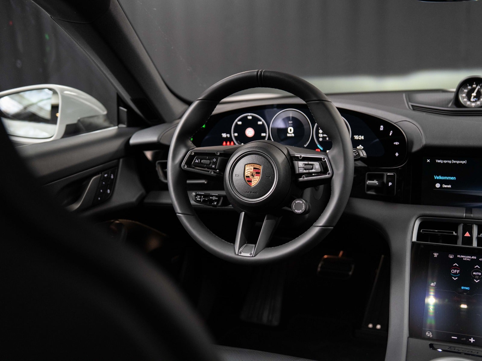 Gallery image 11 of 18