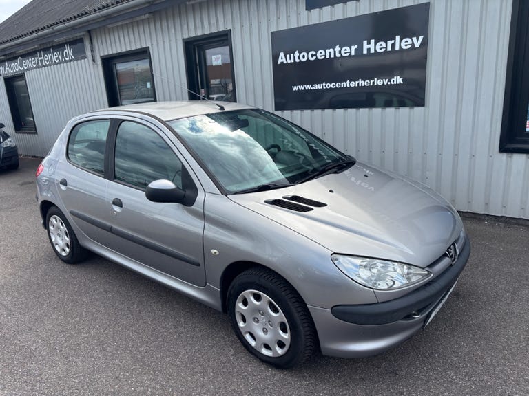 Peugeot 206 XR