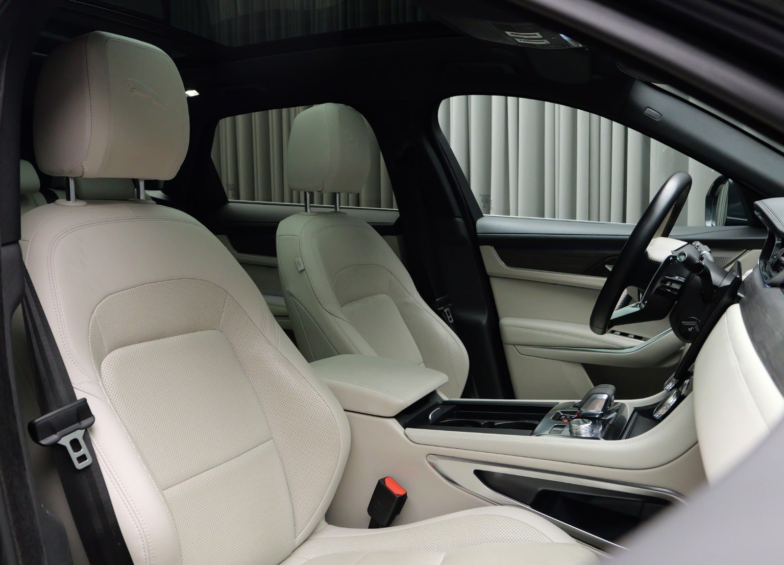 Jaguar F-Pace P400e S aut.