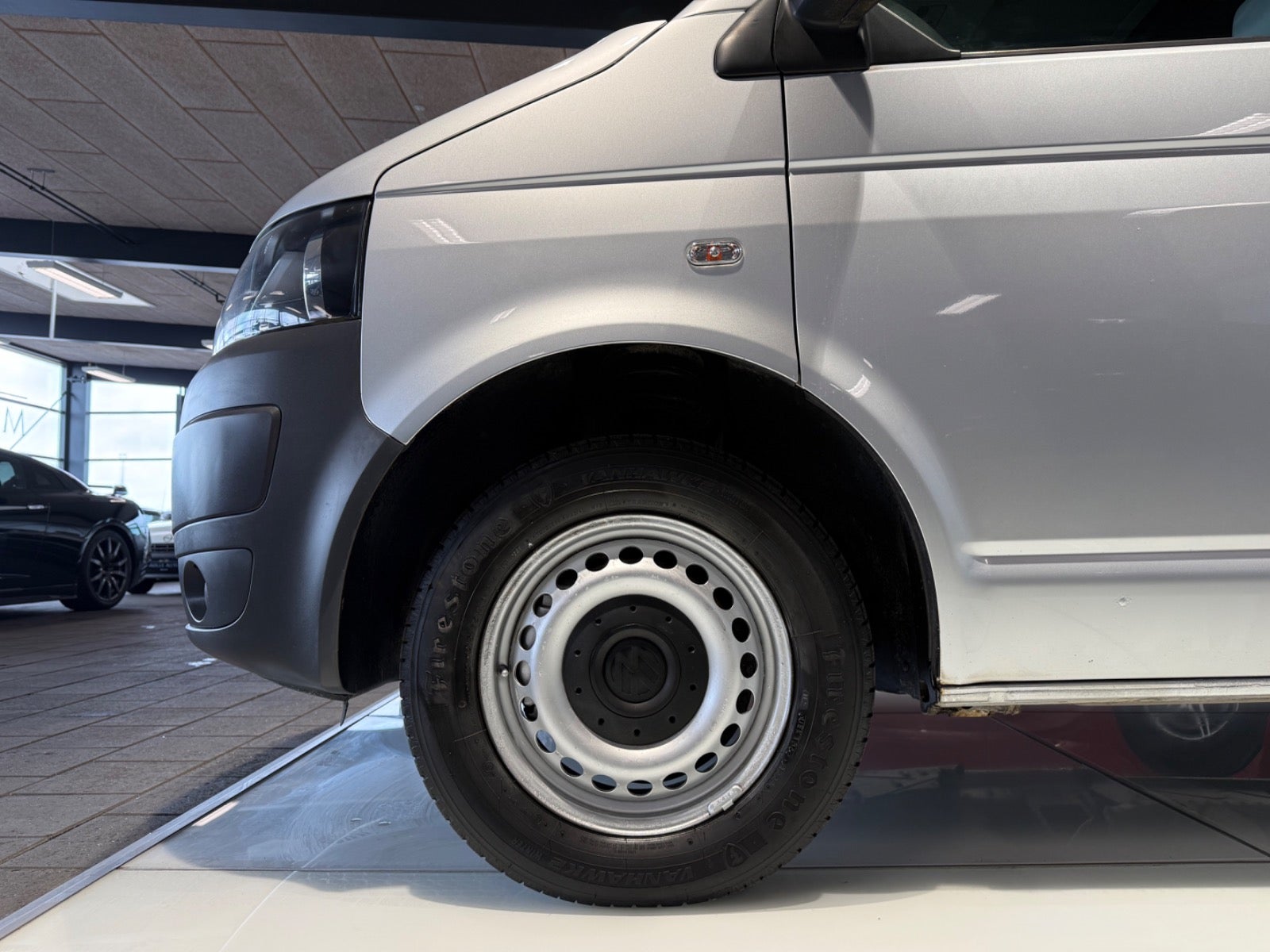 Billede af VW Transporter 2,0 TDi 140 Kassevogn lang