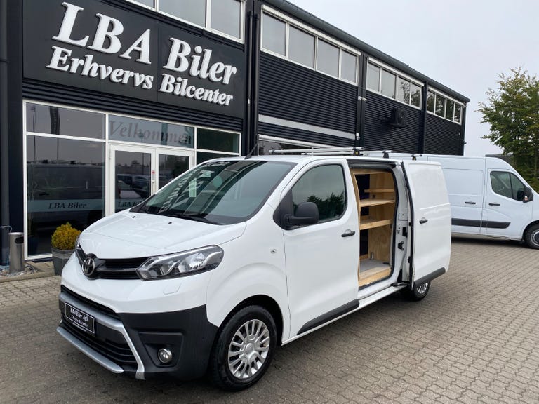 Toyota ProAce D 122 Medium Comfort Master
